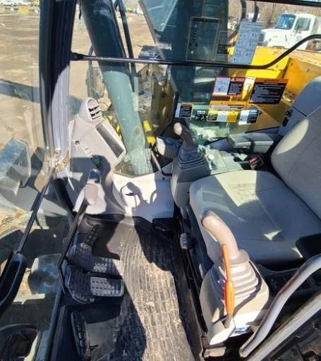 2014 John Deere 135G excavator