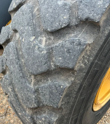 2012 John Deere 524K wheel loader