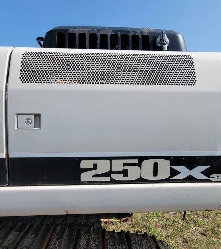 2013 Link-Belt 250X3 LF long reach excavator