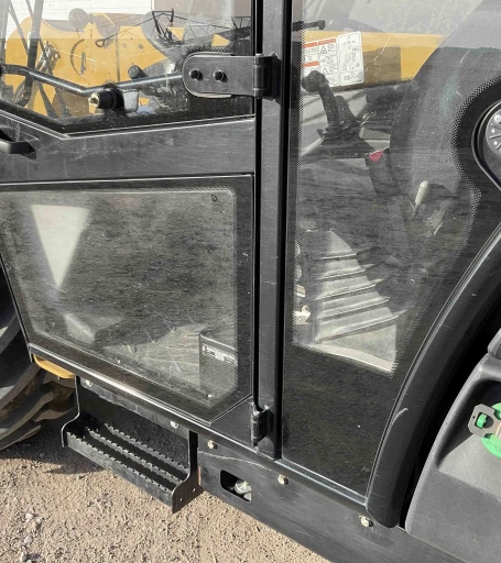 2012 Caterpillar TH406 4x4x4 Telehandler
