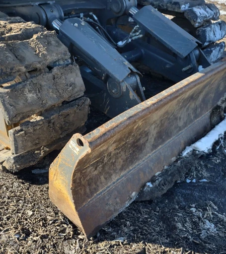 2021 Volvo ECR145EL excavator