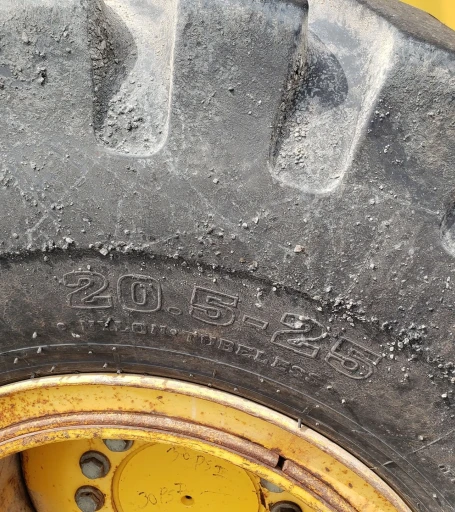 2004 John Deere 544J wheel loader