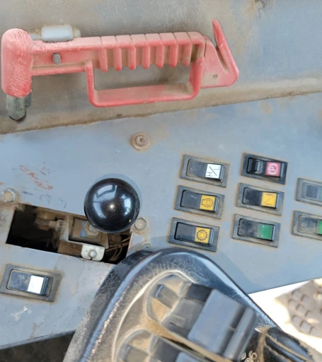 Volvo T450D 4WD scraper tractor