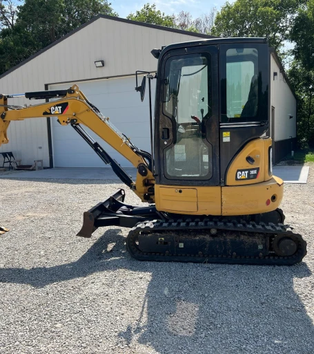 2016 Caterpillar 303E Mini Excavator