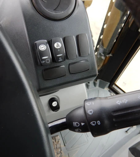 2014 Caterpillar 430F backhoe