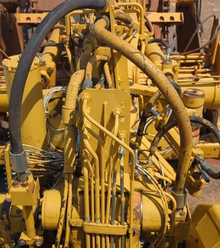 1995 Caterpillar 623F Elevating Scraper