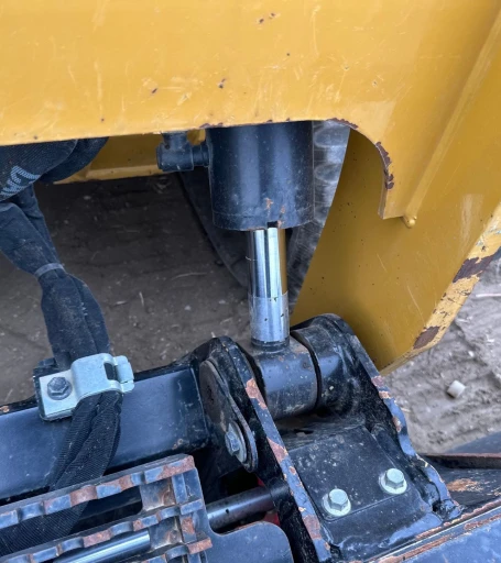2022 Caterpillar 289D3 tracked skid steer loader