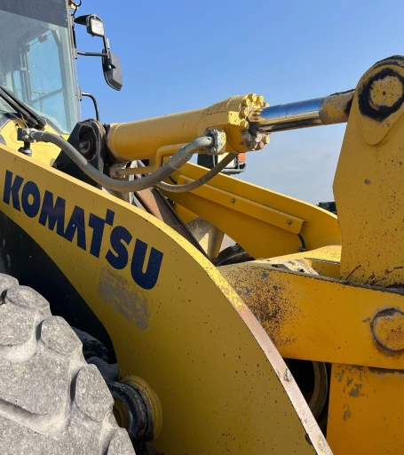 2015 Komatsu WA470-7 wheel loader