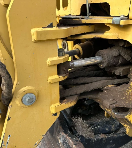 2009 Vermeer RTX750 trencher