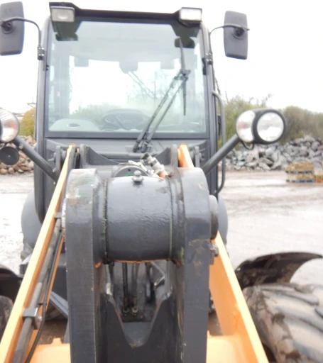2018 Case 321F wheel loader