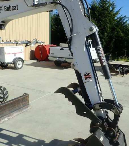 2015 Bobcat E35  mini excavator