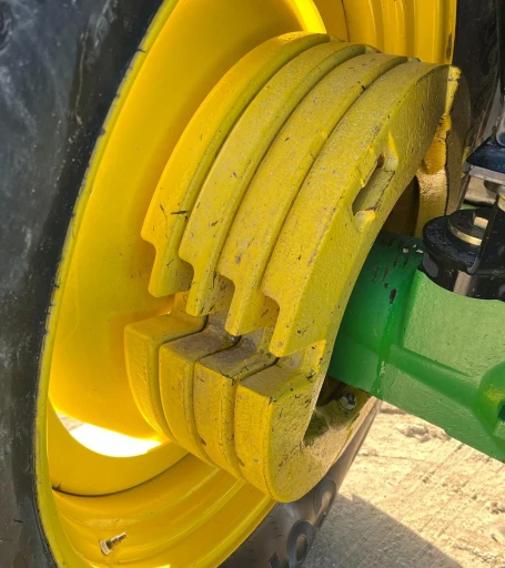 2013 John Deere 6125R MFWD Tractor Loader