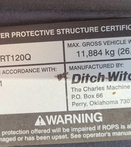 2012 Ditch Witch RT120 Quad vibratory cable plow