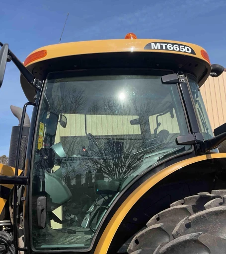 2013 Challenger MT665D MFWD Tractor