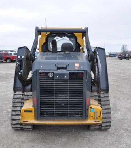 2022 John Deere 331G Compact Track Loader