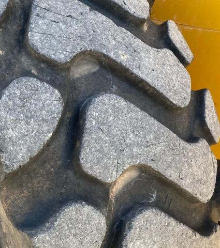 2017 Caterpillar 938M wheel loader