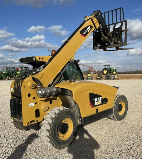 2015 Caterpillar TH255C Telehandler