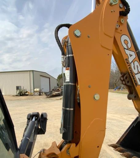 2018 Case 580 Super N 4x4 Loader Backhoe WExtendahoe