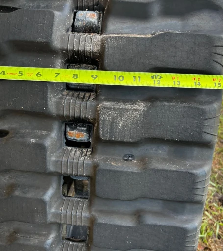 2022 John Deere 325G tracked skid steer