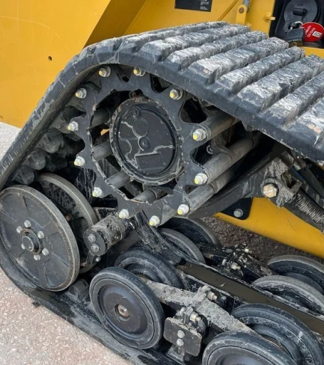 2015 Caterpillar 277D tracked skid steer loader