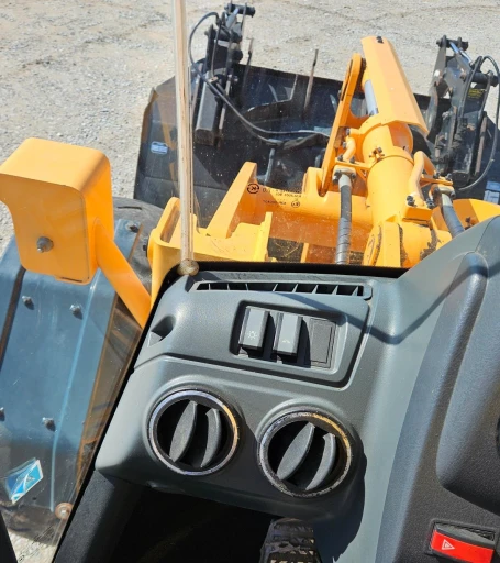 2015 Hyundai HL740XTD-9A Wheel Loader