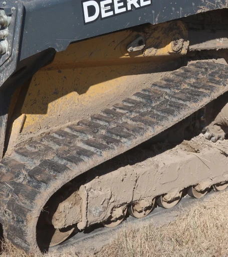 2021 John Deere 331G tracked skid steer loader