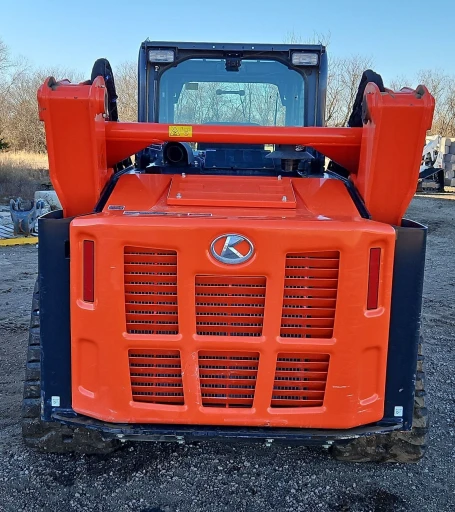 2022 Kubota SVL97-2 tracked skid steer loader