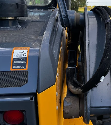 2022 John Deere 325G tracked skid steer