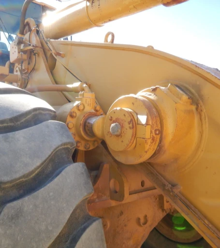 2006 Caterpillar 988H wheel loader