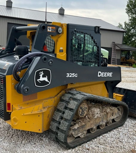 2022 John Deere 325G tracked skid steer loader