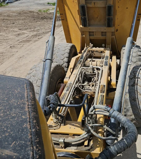 2013 Caterpillar 740B haul truck