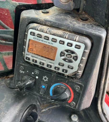 2020 Takeuchi TL12R2 tracked skid steer loader