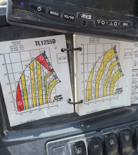 2017 Caterpillar TL1255D telehandler