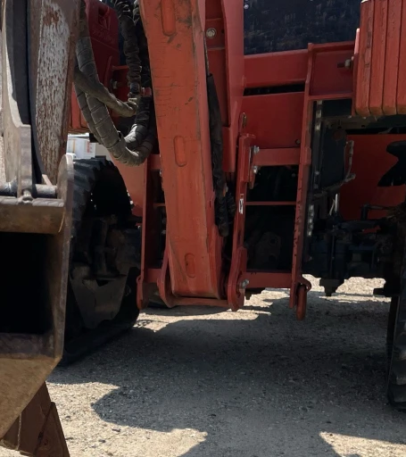 2011 Ditch Witch RT115 Quad vibratory cable plow