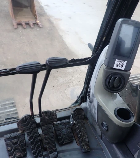 2011 Caterpillar 345D L excavator
