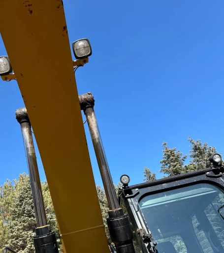 2015 Caterpillar 323FL excavator