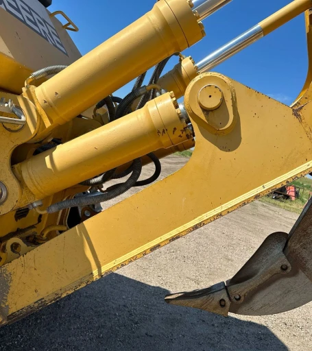 2013 John Deere 1050J Dozer