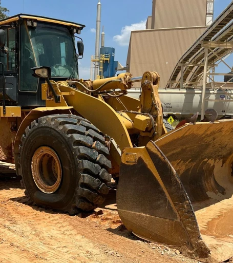 2013 Caterpillar 966K wheel loader