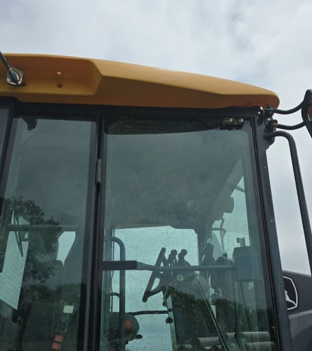 2013 John Deere 770G motor grader