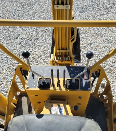 2017 Vermeer RTX750 trencher