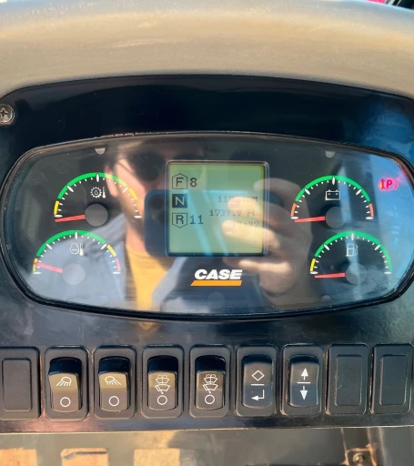 2018 Case 750M dozer