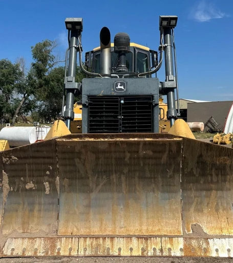 2013 John Deere 1050J Dozer