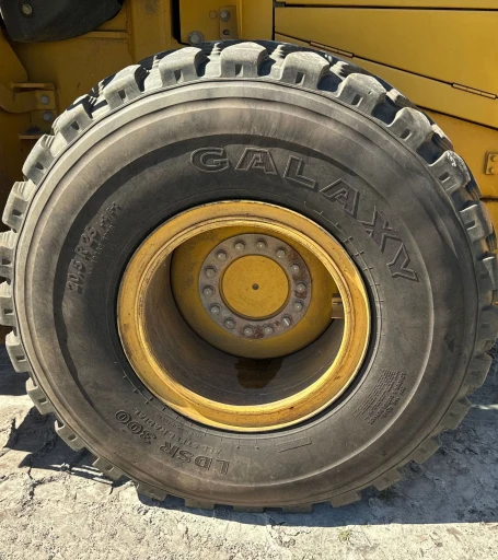 2014 John Deere 624K wheel loader