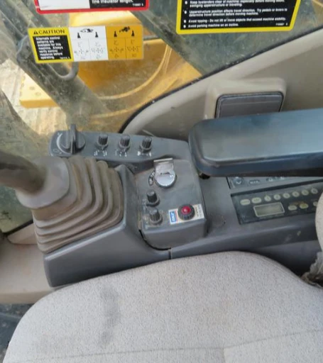 2012 John Deere 200D LC excavator