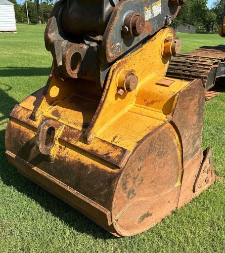 2014 John Deere 250G LC excavator