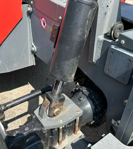 2018 Skyjack SJ1056 TH telehandler