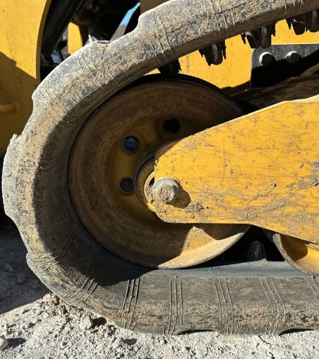 2022 Caterpillar 299D3XE tracked skid steer loader
