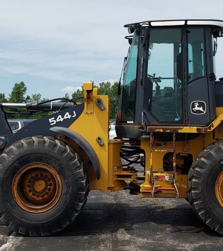 2004 John Deere 544J wheel loader