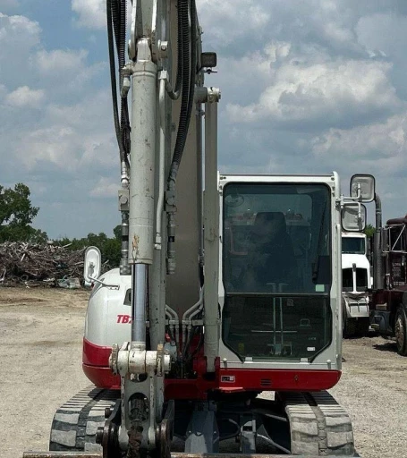 2020 Takeuchi TB290 mini excavator