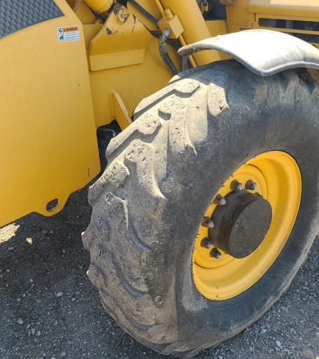 2018 Gehl DL1240 telehandler